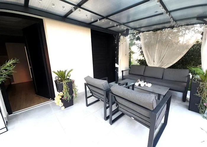 Holiday Home Onyx