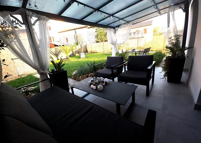Holiday Home Onyx