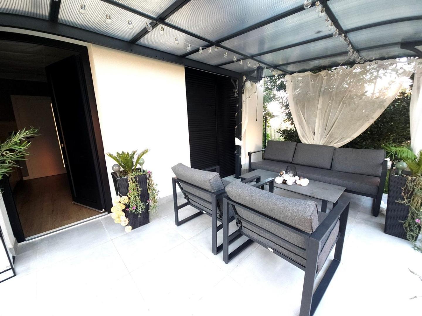 Onyx * Premantura